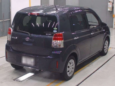 TOYOTA SPADE