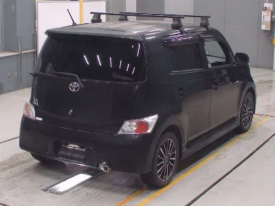TOYOTA BB