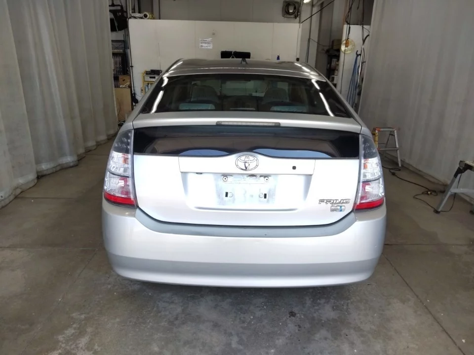 Toyota Prius  с аукциона в Японии