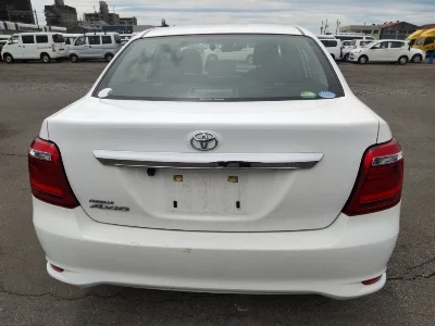 TOYOTA COROLLA AXIO