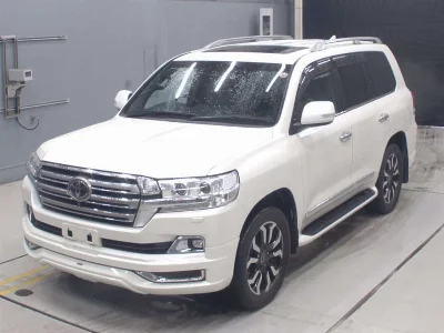 TOYOTA LAND CRUISER