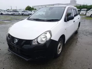 Nissan AD
