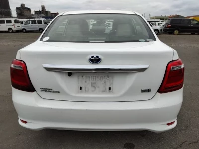TOYOTA COROLLA AXIO