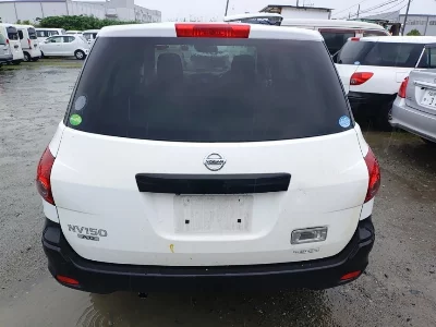 Nissan AD