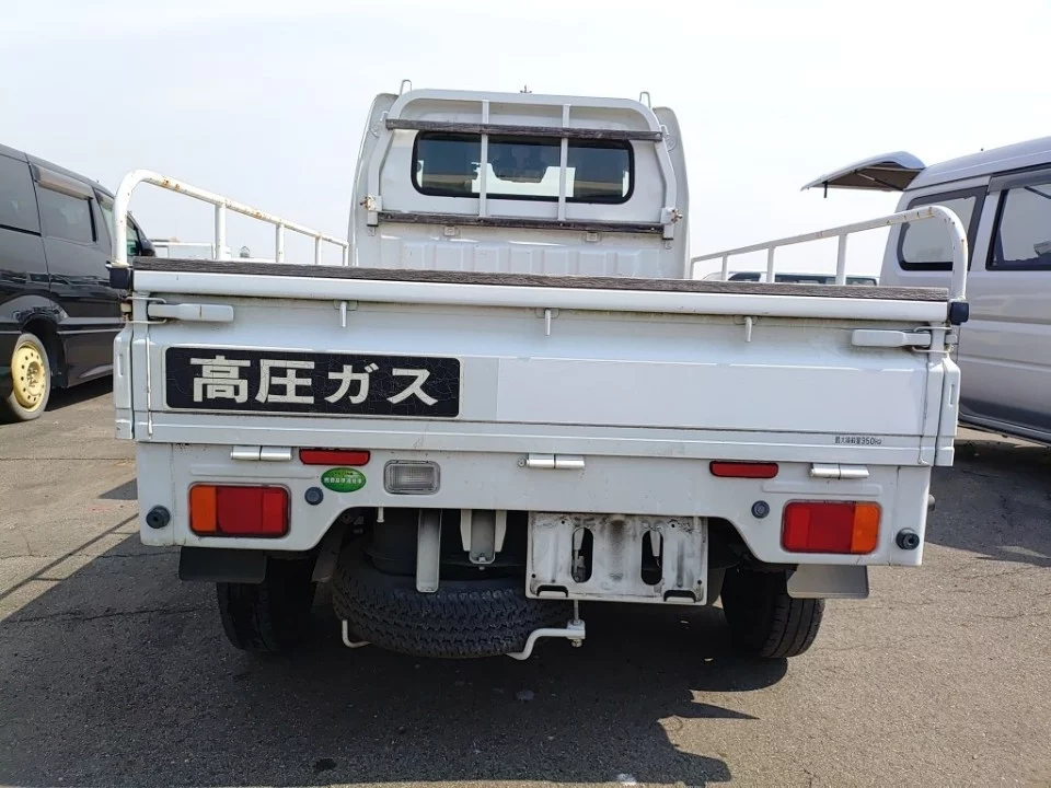 Suzuki CARRY  с аукциона в Японии