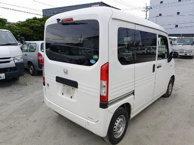 HONDA N-VAN