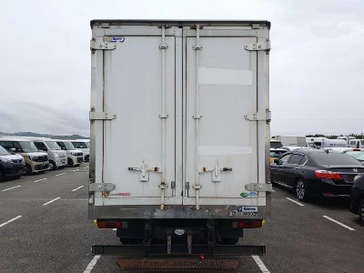 Mitsubishi Fuso Canter