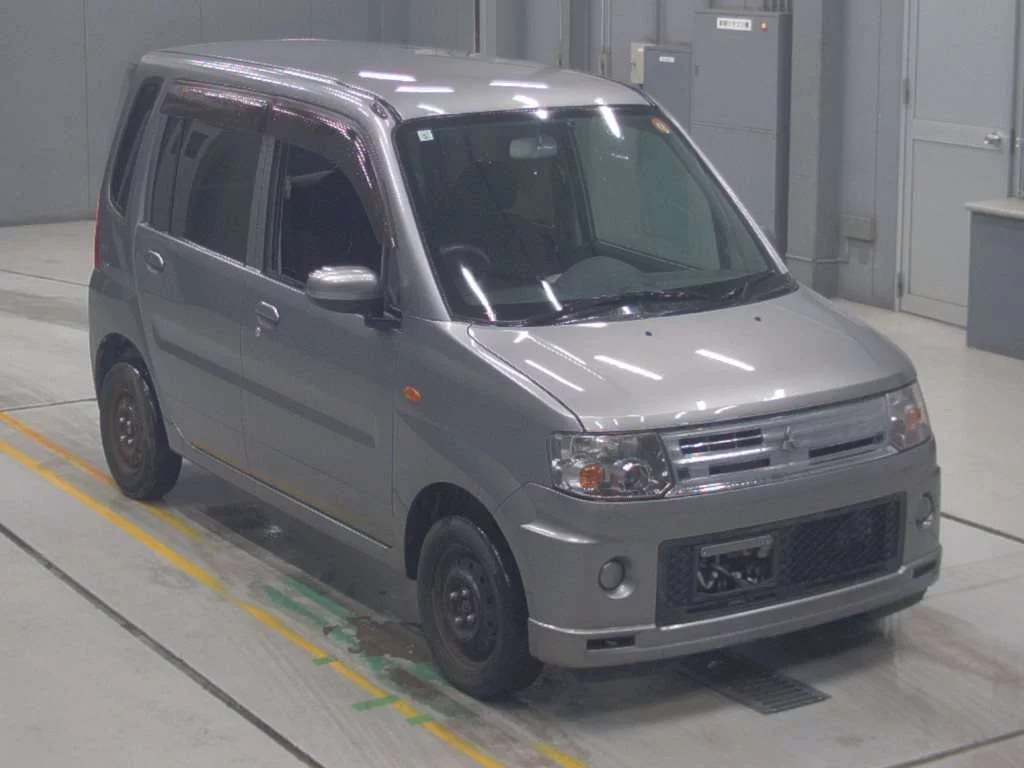 Mitsubishi Toppo  с аукциона в Японии