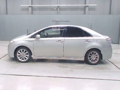 TOYOTA SAI