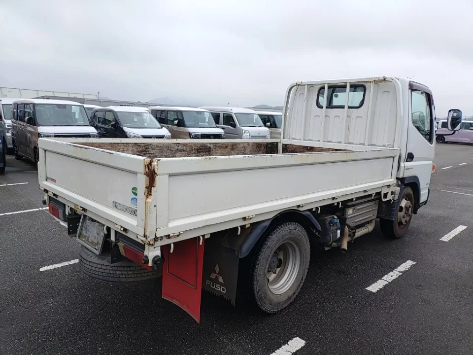 Mitsubishi Fuso Canter  с аукциона в Японии
