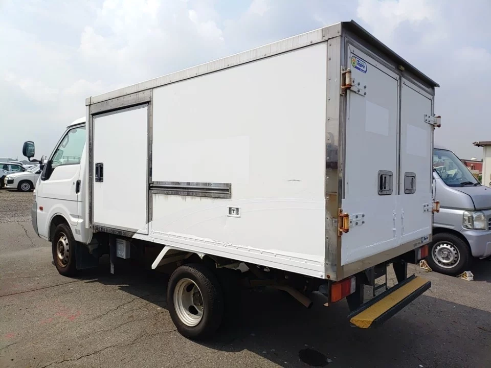 Nissan Vanette  с аукциона в Японии