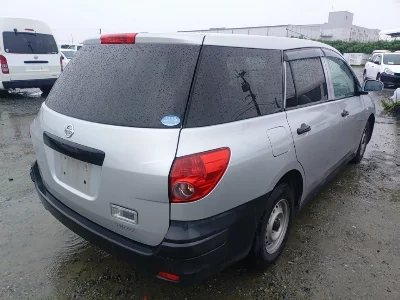 Nissan AD