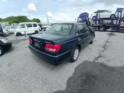 TOYOTA CARINA