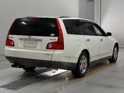 Nissan Stagea