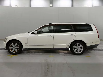 Nissan Stagea