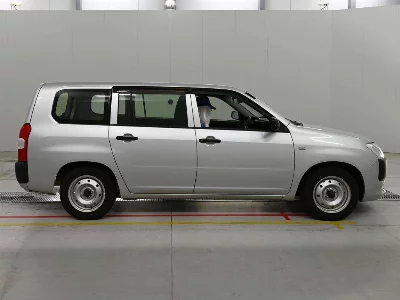 TOYOTA SUCCEED WAGON