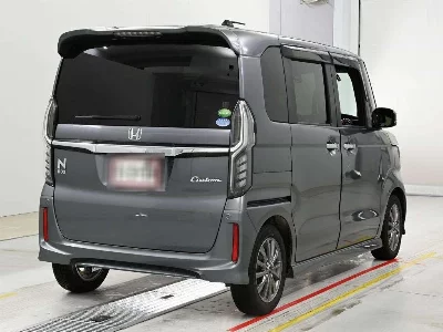 HONDA N BOX CUSTOM
