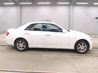 TOYOTA MARK X