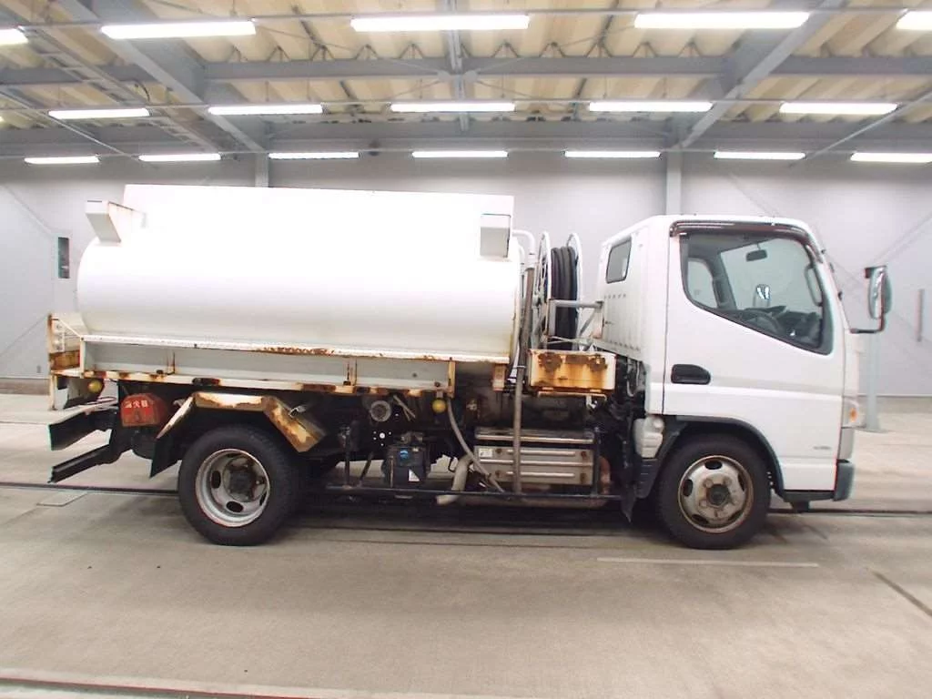 Mitsubishi Fuso Canter  с аукциона в Японии