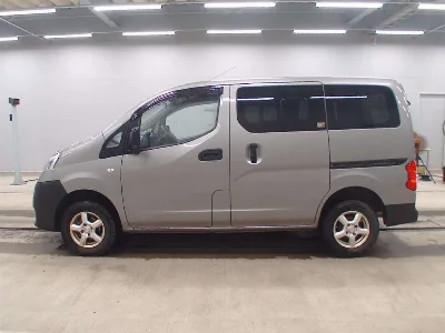 Nissan NV200 VANETTE VAN