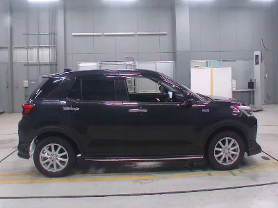 DAIHATSU ROCKY
