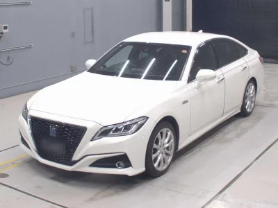 TOYOTA CROWN HYBRID