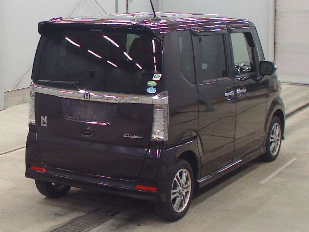 Honda N BOX CUSTOM  с аукциона в Японии
