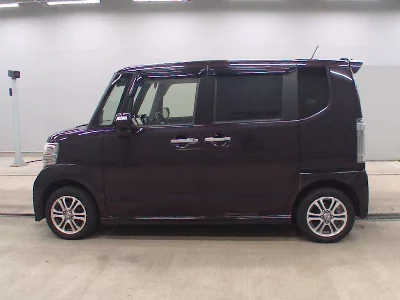 HONDA N BOX CUSTOM