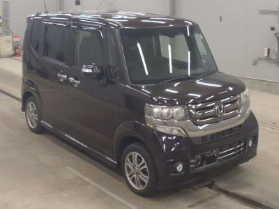 HONDA N BOX CUSTOM