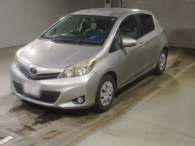 TOYOTA VITZ