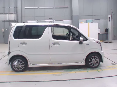 Suzuki WAGON R STINGRAY