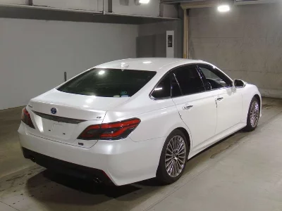 TOYOTA CROWN HYBRID