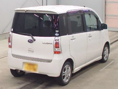 SUBARU LUCRA