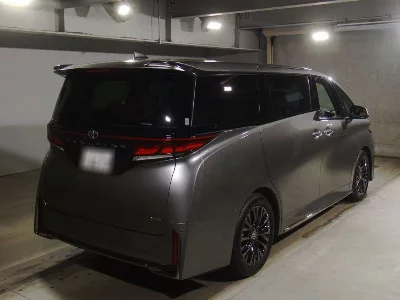 TOYOTA VELLFIRE HYBRID