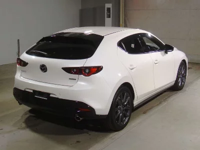 MAZDA MAZDA3 FASTBACK