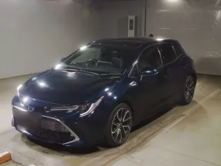 Цена авто Toyota Corolla Hatchback с аукционов Японии, номер кузова ZWE213H, пробег 16 000, оценка 8