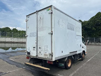 TOYOTA DYNA TRUCK