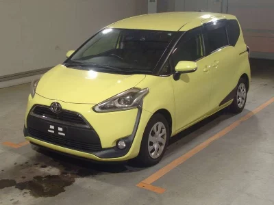 Toyota Sienta