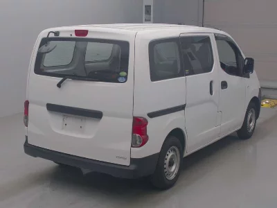 Nissan NV200 VANETTE VAN