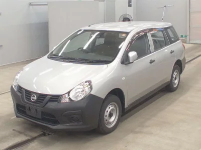 Nissan AD