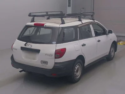 MAZDA FAMILIA VAN
