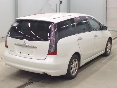 Mitsubishi Grandis