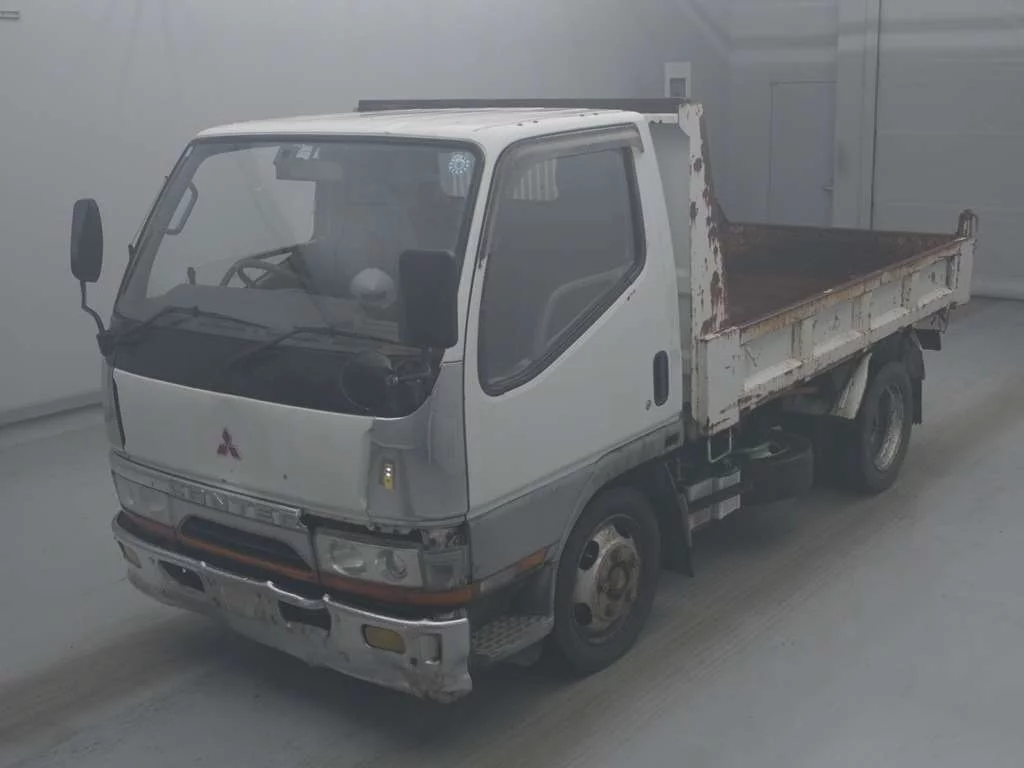 Mitsubishi Fuso Canter  с аукциона в Японии