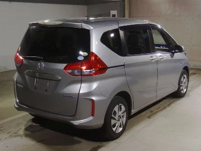 HONDA FREED HYBRID