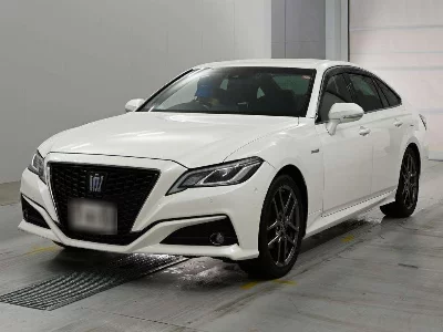 TOYOTA CROWN HYBRID