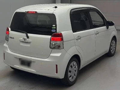 TOYOTA SPADE