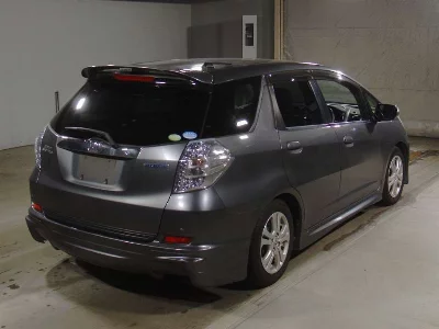 Honda FIT SHUTTLE HYBRID
