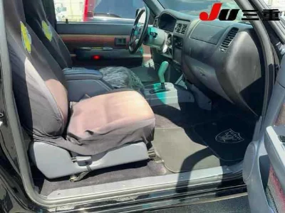 TOYOTA TACOMA