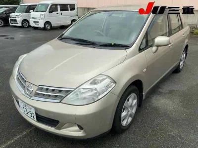 Nissan Tiida Latio