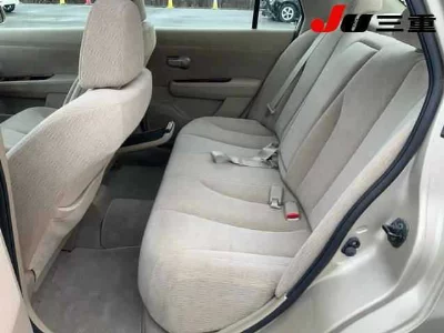 Nissan Tiida Latio